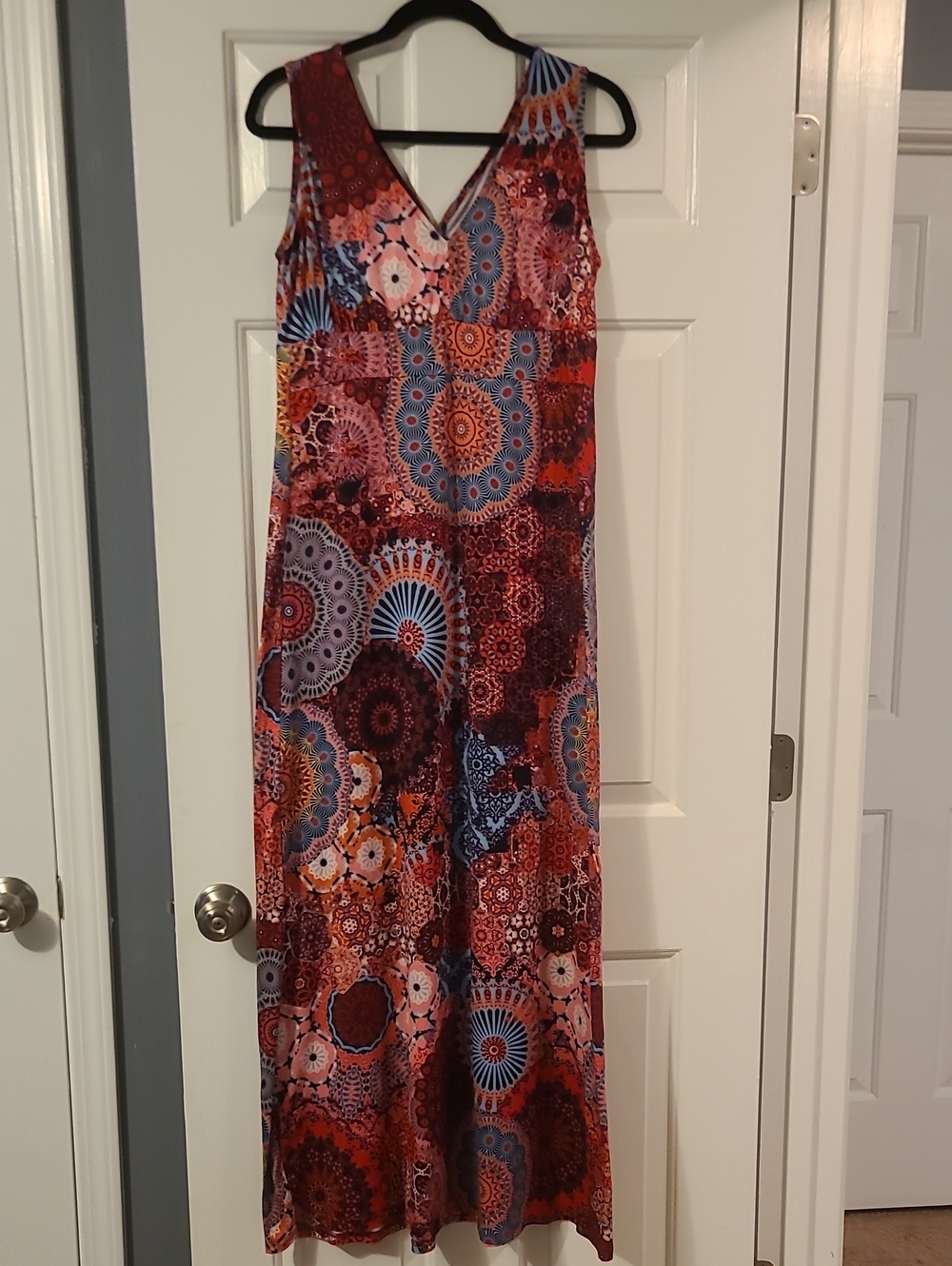 Red Multi-Pattern V-Neck Sleeveless Maxi Dress